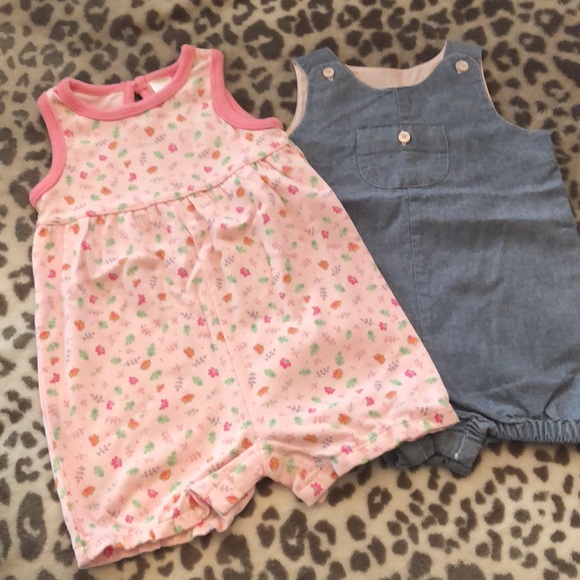 babyGap Shorty One-Piece - Picture 2 of 16